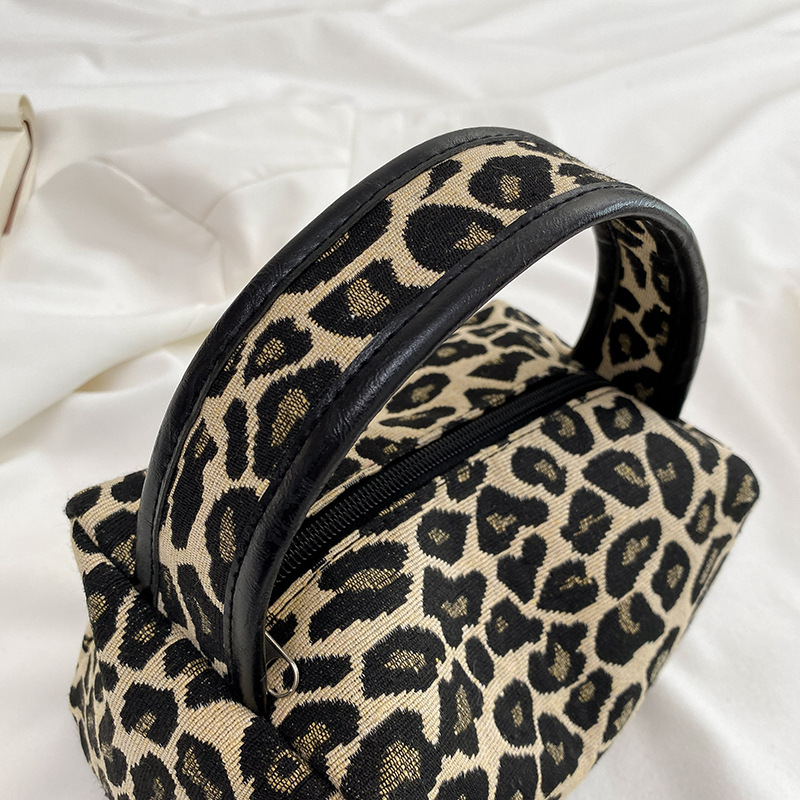 Leopard Makeup Bag Luxury  Lar - Luxury Skincare & Spa Photos 评论和价格